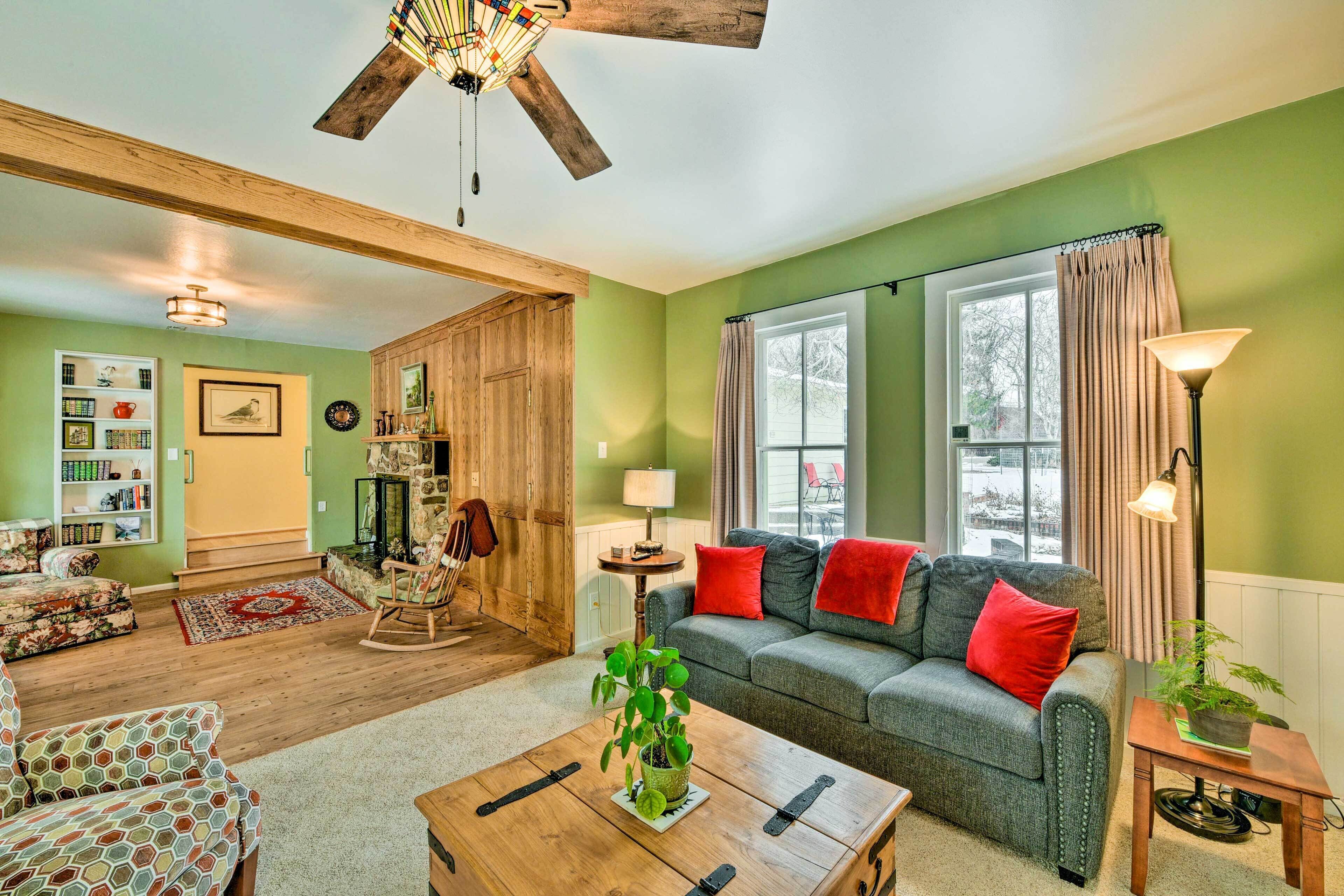 House (2 Bedrooms) | Interior