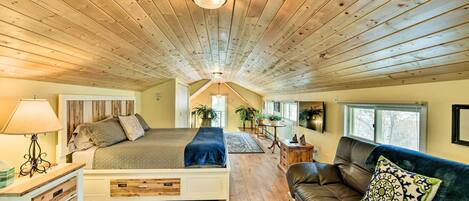 House (2 Bedrooms) | Interior