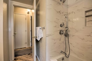 Interior - Near Skiing & Hiking: Carnelian Bay Cabin (Carnelian Bay)