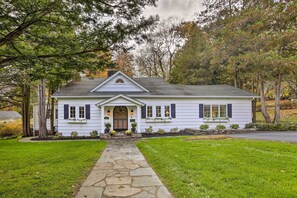 Cottage (2 Bedrooms) | Interior