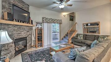 House (4 Bedrooms) | Front of property