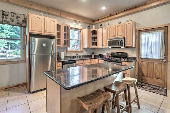 House (4 Bedrooms) | Interior - Carnelian Bay Home w/ Hot Tub Near Tahoe Skiing (Carnelian Bay)