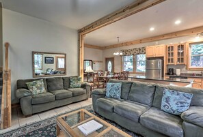 House (4 Bedrooms) | Interior - Carnelian Bay Home w/ Hot Tub Near Tahoe Skiing (Carnelian Bay)