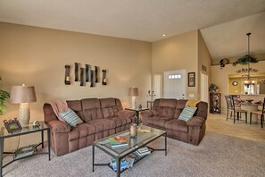 TV, fireplace, DVD player, books - Palm Desert Resort Villa w/ Deck & Pool View! (Palm Desert)