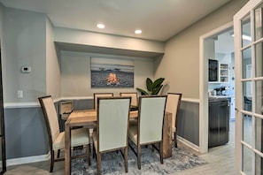 House (4 Bedrooms) | Interior - Annapolis Vacation Home: 2 Mi to Quiet Waters Park (Annapolis)