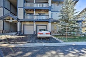 Apartment (2 Bedrooms) | Interior - Steamboat Home w/ Garage, 1 Mi to Ski Resort (Steamboat Springs)