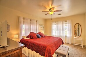 House (3 Bedrooms) | Interior - Ranch-style Cottage - 2 Miles to Philbrook Museum! (Tulsa)