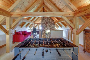 Interior - 7 Mi to Rocky Mtn Nat'l Park: Grand Lake Home! (Grand Lake)