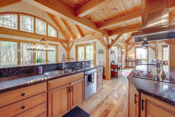 House (3 Bedrooms) | Interior - 7 Mi to Rocky Mtn Nat'l Park: Grand Lake Home! (Grand Lake)