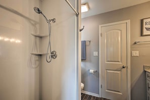 House (3 Bedrooms) | Interior - San Antonio Home w/ Pool & Hot Tub Near Seaworld! (San Antonio)