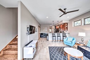 House (3 Bedrooms) | Interior - Modern Buena Vista Home w/ Luxe Interior & Views! (Buena Vista)