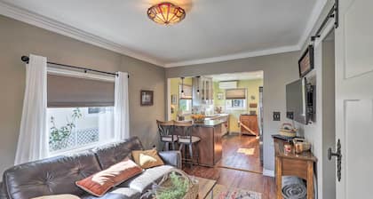 Charming Craftsman Bungalow With Garden & Hot Tub!