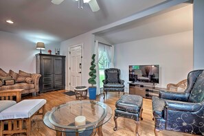 House (3 Bedrooms) | Front of property