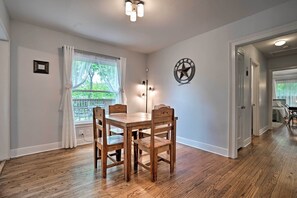 Nhà (3 Bedrooms) | Nội thất