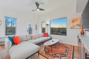 Nhà (2 Bedrooms) | Nội thất