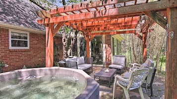 บ้านพัก (3 Bedrooms) | ด้านหน้าที่พัก
