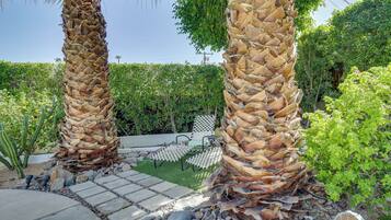 Apartment (0 Bedroom) | Interior