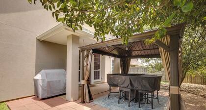 College Station Family Home: 3 Mi to Texas A & M!