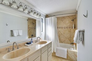 Interior - Pet-friendly Buena Vista Home w/ Yard & Hot Tub! (Buena Vista)