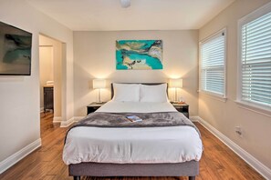 Bed sheets - San Diego Studio ~ 1 Mi to Theaters & Museums (San Diego)