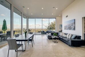 House (5 Bedrooms) | Bahagian dalam