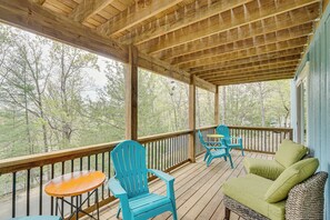 Interior - 1 Mi to Margaritaville Resort: Osage Beach Home! (Osage Beach)