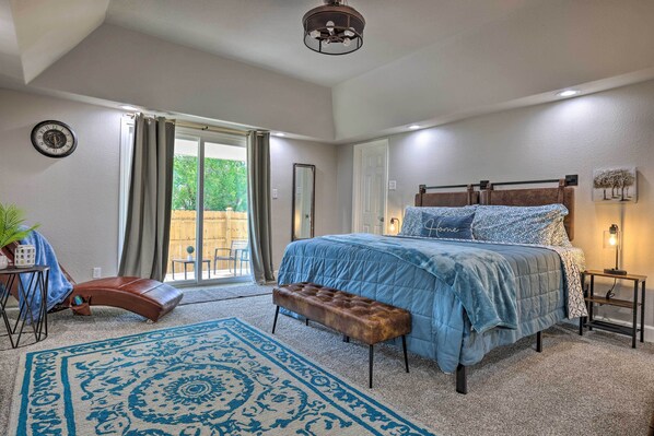 House (2 Bedrooms) | Interior - Updated San Antonio Home Near Dtwn & Parks! (San Antonio)