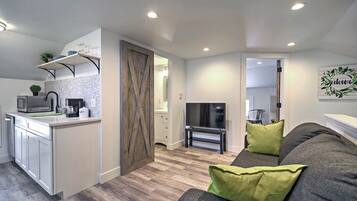 Apartment (1 Bedroom) | Front of property