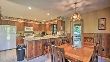 Rumah (3 Bedrooms) | Interior