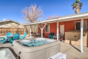 House (1 Bedroom) | Interior - Cali Desert Oasis w/ Hot Tub + Mtn Views! (Twentynine Palms)