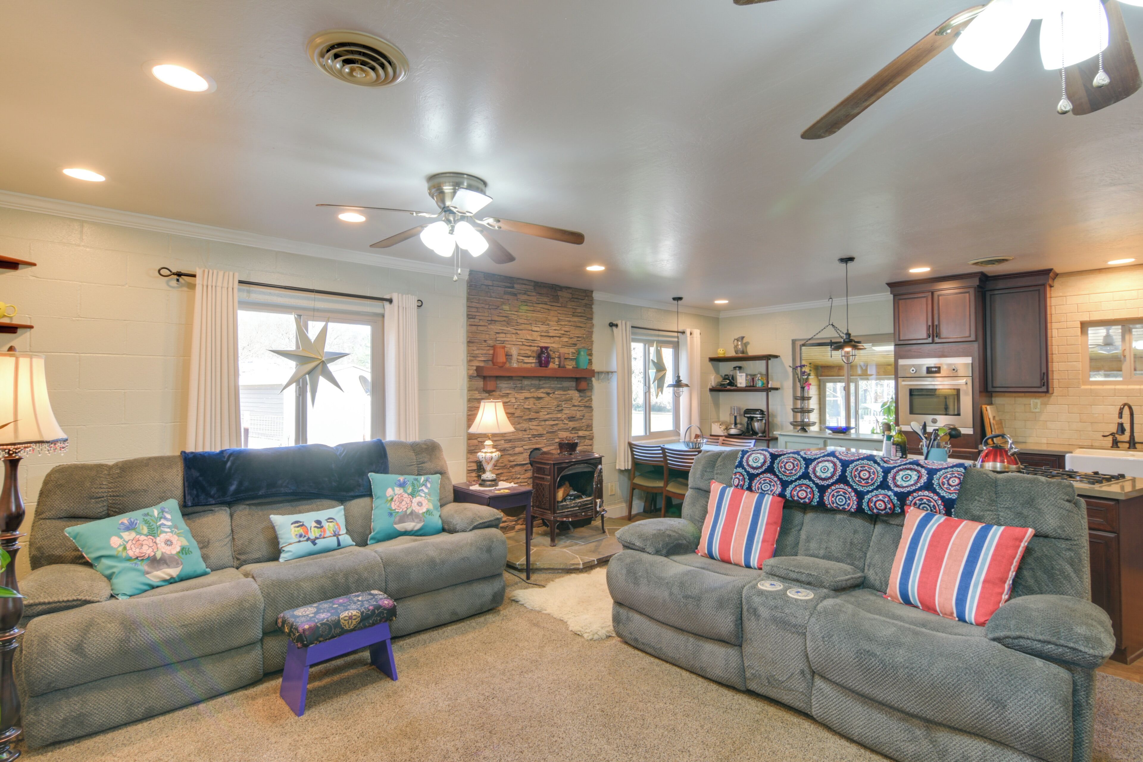 House (2 Bedrooms) | Interior