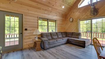 Rumah (Multiple Bedrooms) | Interior