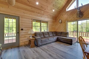 House (Multiple Bedrooms) | Interior