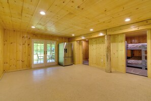 House (Multiple Bedrooms) | Interior