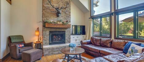 House (3 Bedrooms) | Front of property