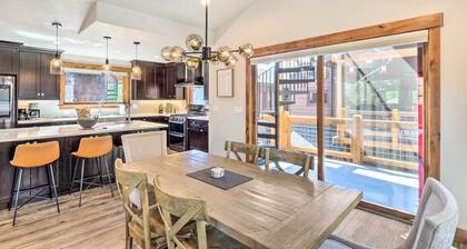 Frisco House - Rooftop Deck w/ Fire Pit Table