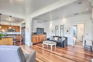 House (1 Bedroom) | Interior