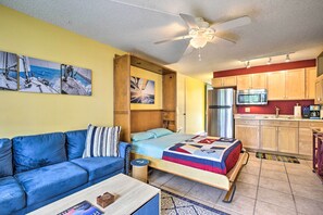 شقة (0 Bedroom) | المنشأة من الداخل