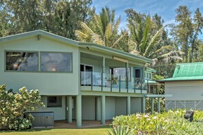 House (2 Bedrooms) | Interior - Direct Oceanfront, Big Island Home (Keaau)