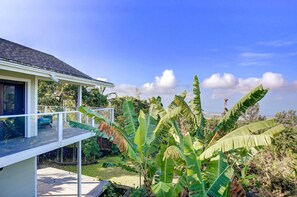 House (3 Bedrooms) | Interior - Kailua-kona House w/ Balcony & Ocean Views! (Kailua-Kona)