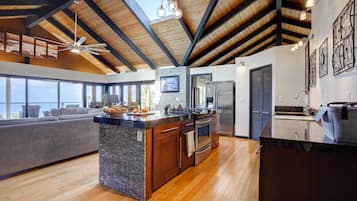 Nhà (3 Bedrooms) | Nội thất