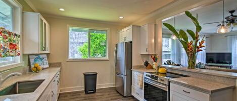 House (3 Bedrooms) | Interior