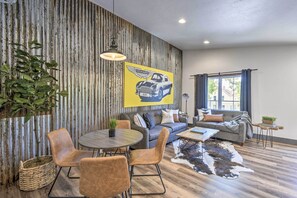 Interior - Modern Townhome w/ Deck - 1/2 Mi to Elkhart Lake! (Elkhart Lake)