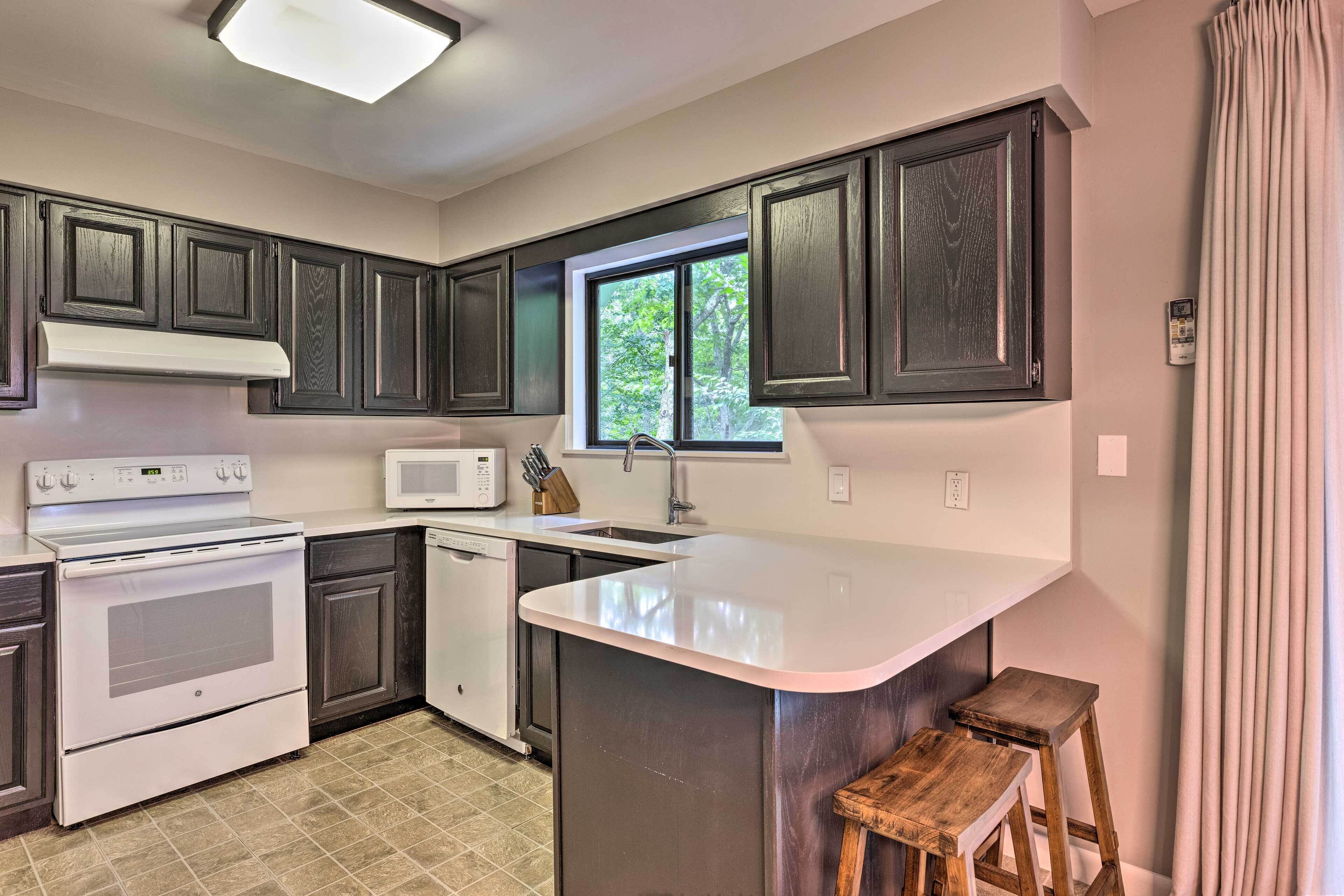 House (3 Bedrooms) | Interior