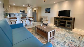 Apartment (1 Bedroom) | Interior