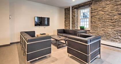 Dashing Dtwn Providence Studio w/ Smart TV!