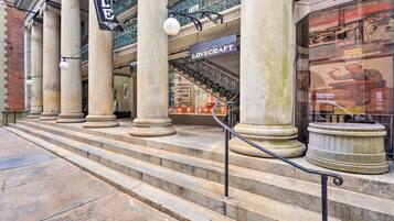 Apartment (0 Bedroom) | Interior