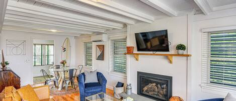 House (2 Bedrooms) | Living area | TV, fireplace