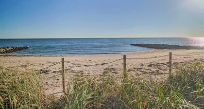 Romantic Cape Cod Studio w/ Patio, Near Beaches