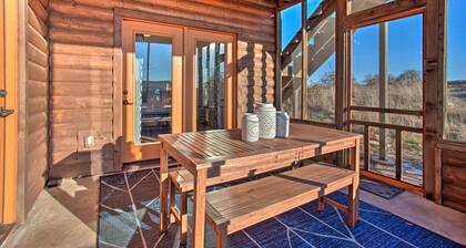 Updated Cabin w/ 360-degree Mtn View: 1 Mi to Lake